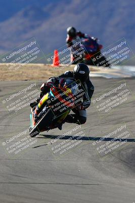 media/Jan-09-2022-SoCal Trackdays (Sun) [[2b1fec8404]]/Turns 9 and 8 (920am)/